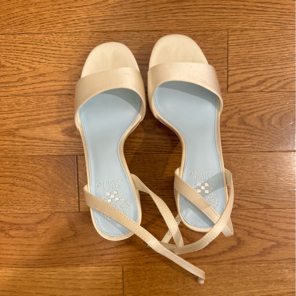 Vince Camuto Pendry Platform Sandal in Milk - Picture 12 of 16